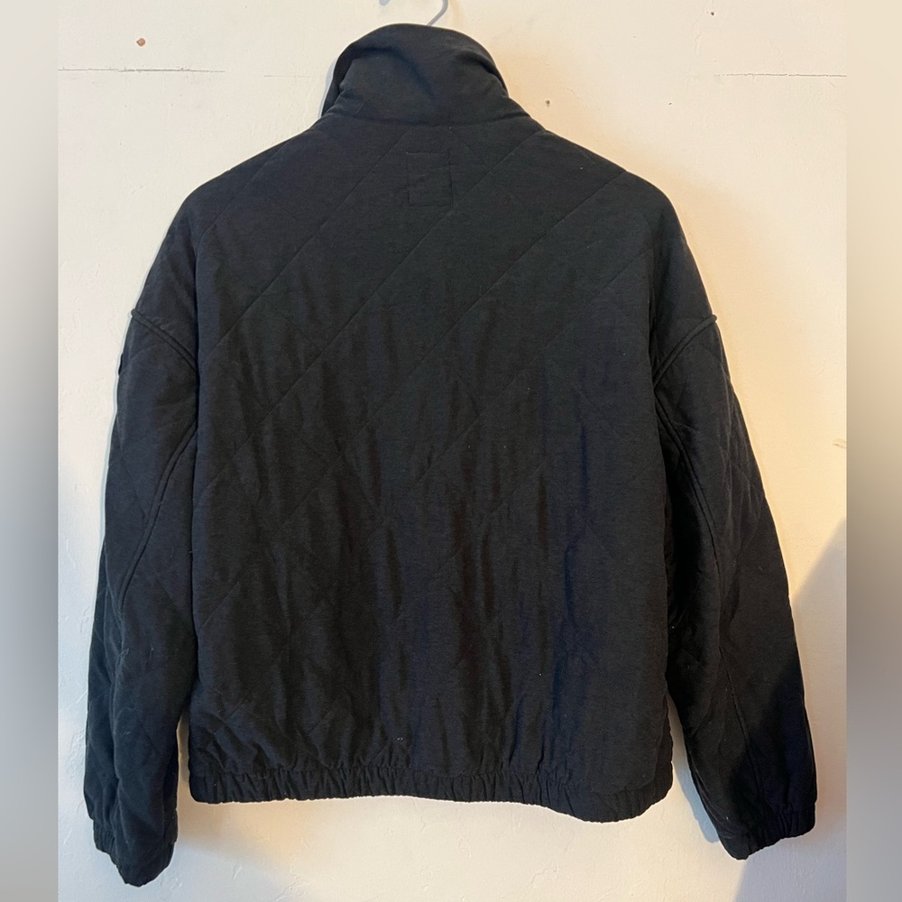 Vuori Black Quilted Zip-Front Jacket - Picture 4 of 8